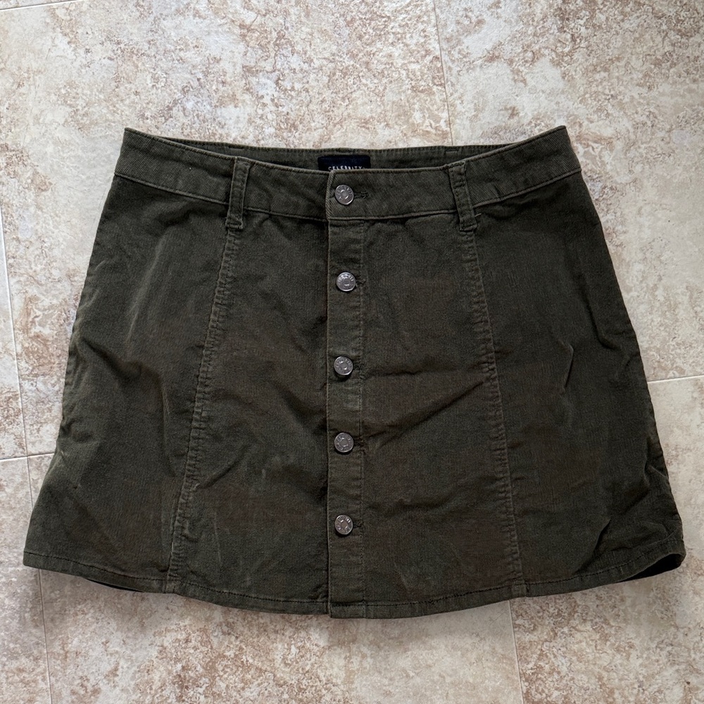 Celebrity Pink Olive Button-Front Mini Skirt